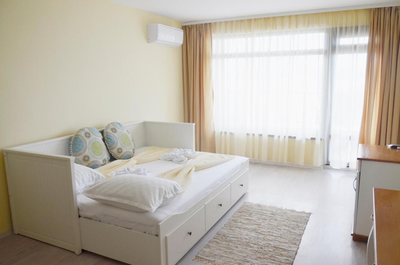 Ashram Hotel Приморско Экстерьер фото