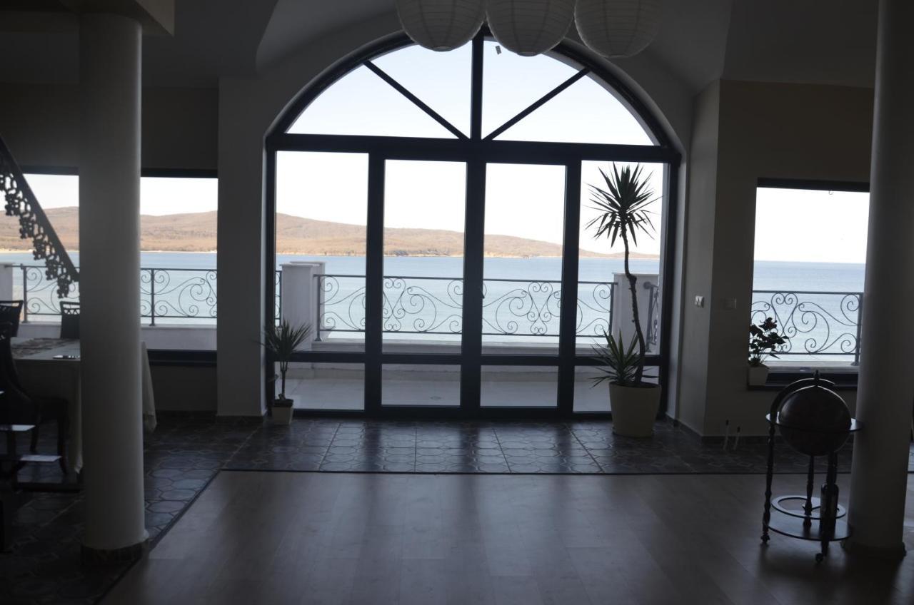 Ashram Hotel Приморско Экстерьер фото