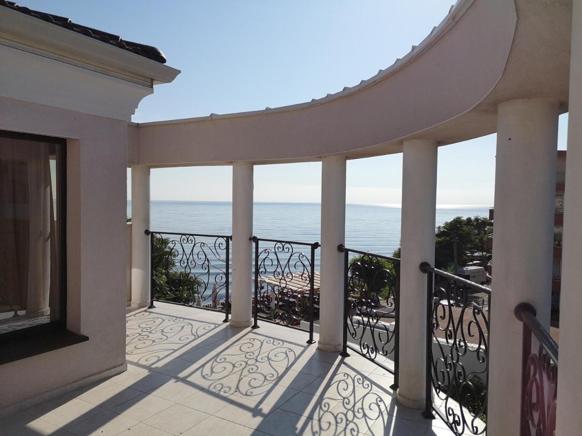 Ashram Hotel Приморско Экстерьер фото